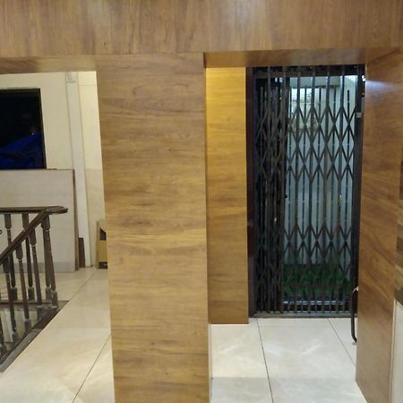 Rk Hotel-Near Grant Road Railway Station 孟买 外观 照片