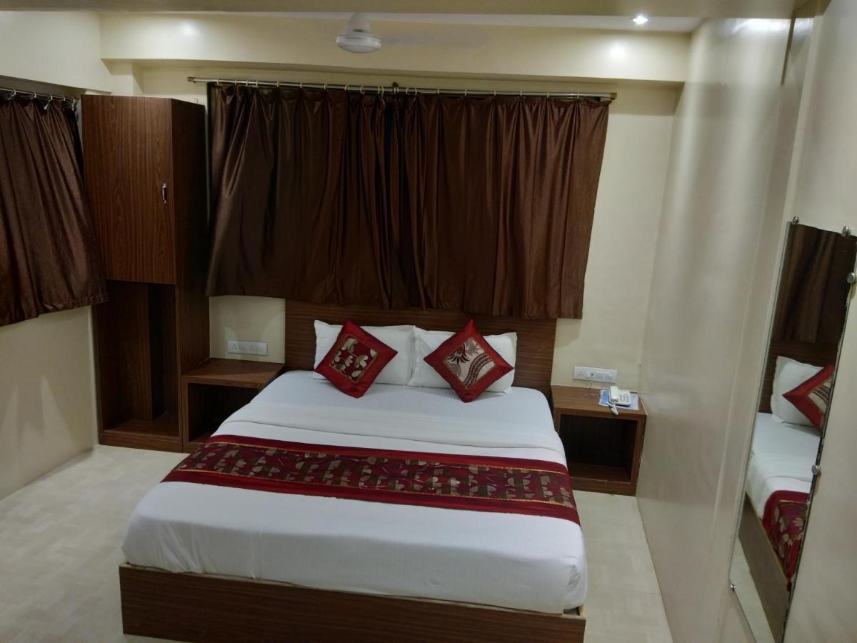 Rk Hotel-Near Grant Road Railway Station 孟买 外观 照片