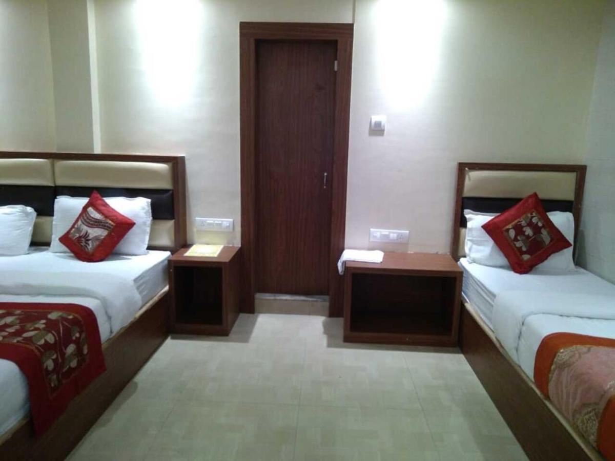 Rk Hotel-Near Grant Road Railway Station 孟买 外观 照片