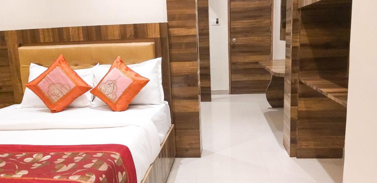 Rk Hotel-Near Grant Road Railway Station 孟买 外观 照片